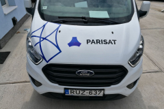Parisat autódekor matrica